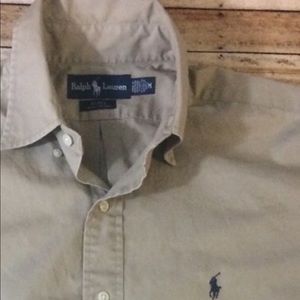 Ralph Lauren Button Up Size Medium